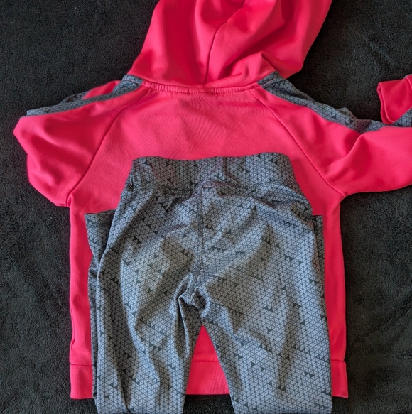 Pink Grey Puma Athletic Hoodie Sweatshirt Legging Set Girls 5 - Picture 6 of 6
